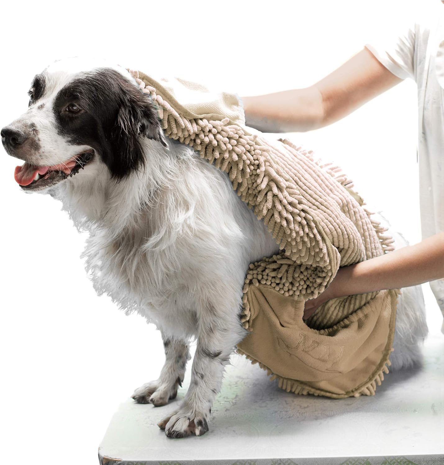 Chenille quick-dry towel for dogs