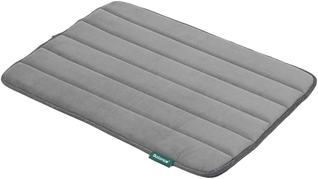 Grey quilted washable crate mat